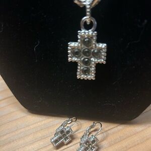 Silver Cross Jewelry Set